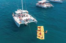 #1 Snorkeling Tour in Catamaran. Open bar & Snacks included