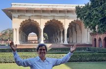 Agra & Mathura-Vrindavan: Taj, Red Fort & Spiritual 2-day tour