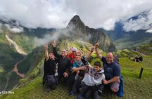 Privade Tour Sacred Valley & Machu Picchu whit hotel 4* & 3* 2D1N
