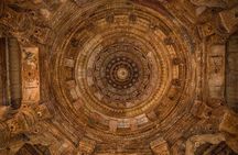 Easy Private Tour at Sun Temple and Rani Ki Vav in Premium Car