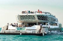 Dubai Lotus Yacht with Dinner Cruise