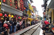 4 Hours Private City Tour with Highligh Train Street