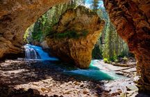 Lake Louise Moraine Lake Johnston Canyon Banff Town