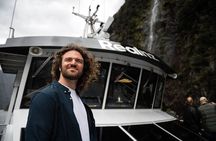 Premium Milford Sound Cruise Including Lunch