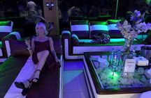 3-Hour Lotus Mega Yacht Dinner Experience in Dubai Marina