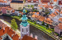 Echoes of the Past: Enchanting Český Krumlov Private Walking Tour