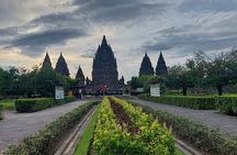 Yogyakarta Cultural Tour : Borobudur Temple & Prambanan Temple 