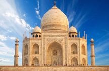 Day Trip to Taj Mahal, Agra Fort and Fatehpur Sikri From Delhi