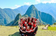 Private Guided Tour to Machu Picchu from Aguas Calientes