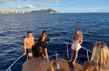 Private 5 Hour Charter on board our yacht in Waikiki
