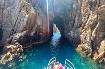 Friendly getaway to the Calanques of Piana from Cargèse