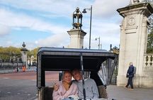 Heart of London Private Guided Rickshaw Journey 