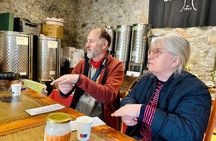Guided tours of the olive grove with oil tasting.