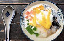 Hanoi Vegan Street Food Tour and Train Street