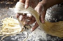 Home Cooking Class in Piedmont: Tajarin Pasta, Zabaglione & wine