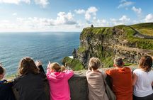 From Dublin: Cliffs of Moher, Boat Tour & Aillwee Cave