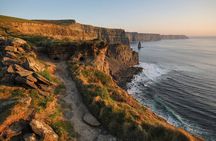 From Dublin: Cliffs of Moher, Boat Tour & Aillwee Cave