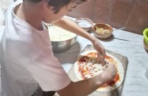 Sorrento Pizza Making Class with Local Pizzaiolo Hands on 100%