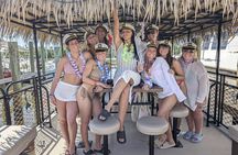 Ft Myers Beach 2 Hour Tiki Pub Fun in the Sun Dolphin Cruise