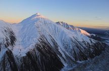 Around The Mountain Flightseeing Tour from Talkeetna