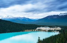 Moraine Lake Sunrise(2hrs) & Lake Louise(2hrs) from Canmore/Banff