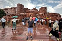 Private Taj Mahal and Agra Car Tour from Delhi with 5* Lunch