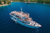 Blue Lagoon, Shipwreck & Maslinica from Split with LUNCH & DRINKS