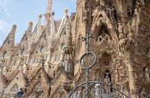 Guided Tour Sagrada Familia and Park Guell 