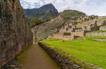 Full Day Guided Tour to Machu Picchu Transportation Included