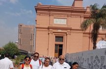8-Hour Private Tour Giza Pyramids & Egyptian Museum from Cairo