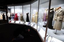 The American History Museum Guided Small-Group Tour in DC