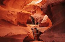 Waterhole Canyon Guided Tour 
