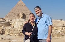Top rated Giza Pyramids and Sphinx Tour from Cairo Airport
