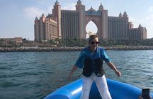 Speedboat Dubai: 60 Mins Guided Burj Al Arab & Atlantis Tour