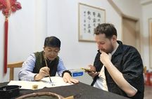 Immerse Yourself:Chinese Calligraphy Experience in Beijing Hutong