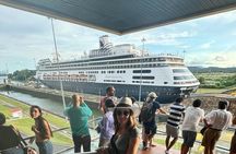 Panama Canal Tour: Miraflores Locks and Canal Zone