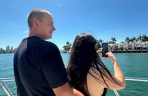 VIATOR EXCLUSIVE CRUISE: Miami Party Boat & Millionaire Homes 