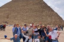 Private Giza Pyramids and Sphinx tour