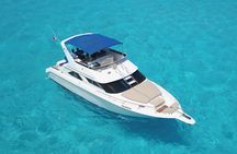 Deluxe Yacht 48FT with FlyBrige Rental in Cancun