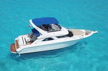 Deluxe Yacht 48FT with FlyBrige Rental in Cancun