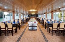 Halong Bay Full-Day Cruise – Kayaking, Swimming, Hiking & Lunch