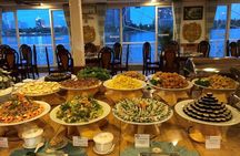 Saigon Dinner on Cruise