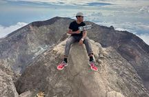 Dekwar Mount Agung Sunrise Trekking