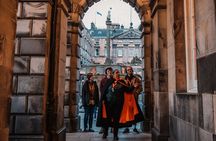 Small Group Ghost Tour incl. Underground Vaults & free drink in Megget's Cellar