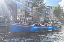 Open Dutch Boat! Silent electric drive. Nice cosy boat ride... 