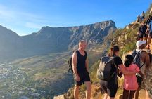 Guided Sunset/Sunrise Hike on Lions Head,Cape Town (Hotel Pickup)