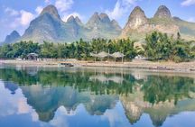 Yangshuo Old Town and 3 star Li River Cruise from Guilin