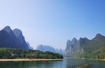 Yangshuo Old Town and 3 star Li River Cruise from Guilin