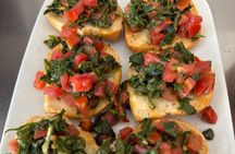 Street Food Lecce: Guided walking tour with typical food and wines.