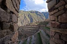 Sacred Valley and Machu Picchu 2 Day Tour with Hotel